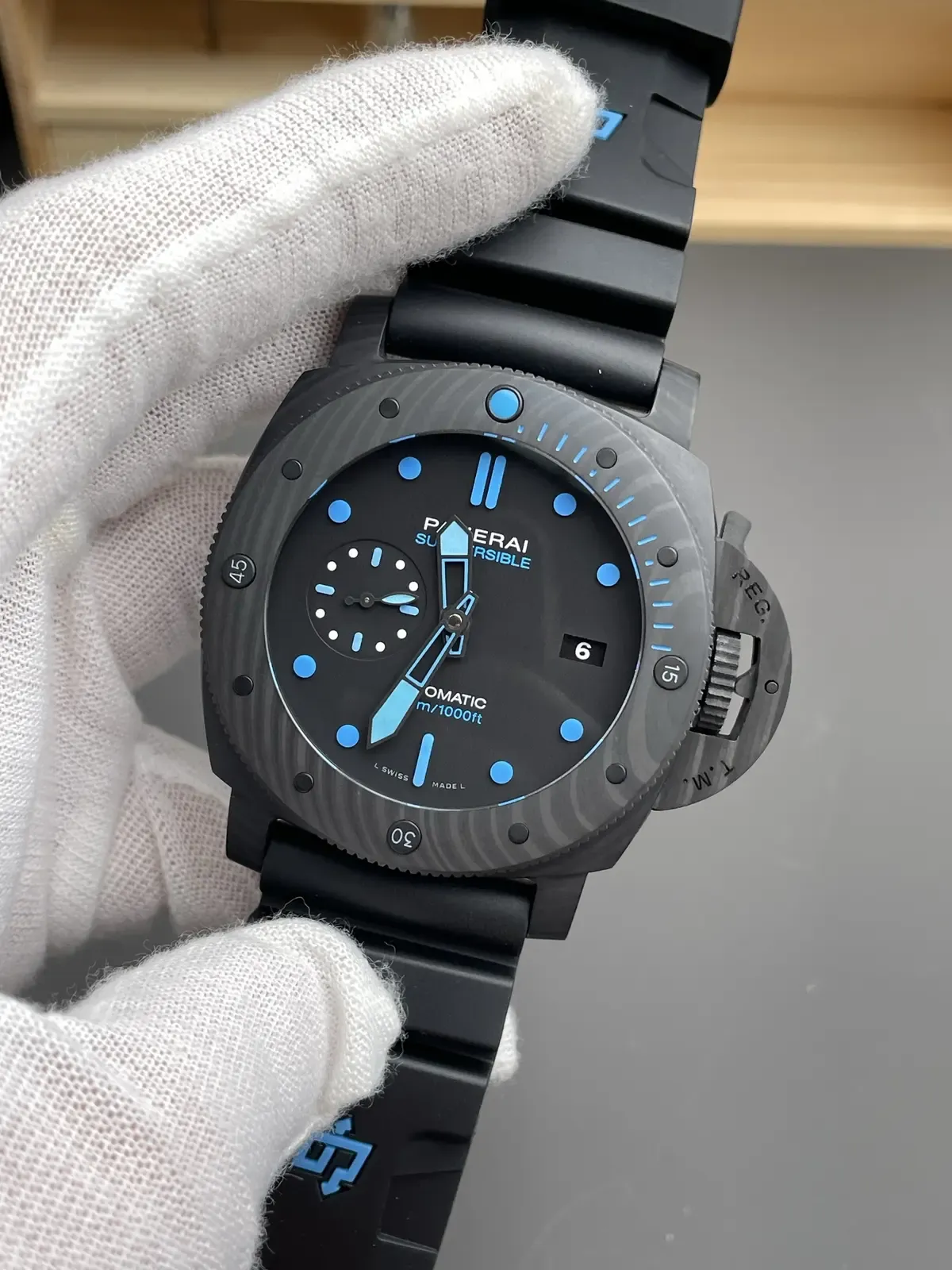 VS厂沛纳海PAM01616碳纤维，夜光效果及细节实拍