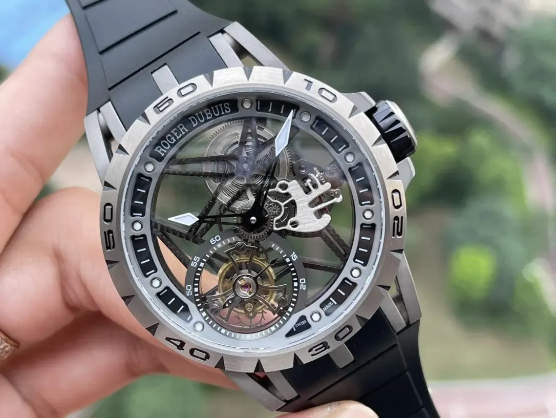 BBR厂罗杰杜彼王者陀飞轮V4版：机芯升级细节揭秘