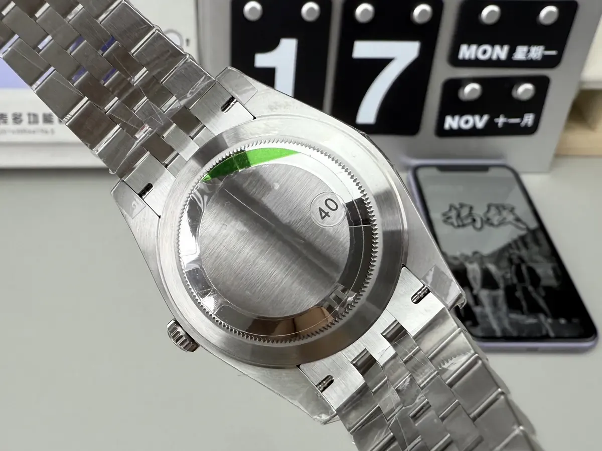 VS厂劳力士灰日志v2真假鉴别指南：这几点最关键