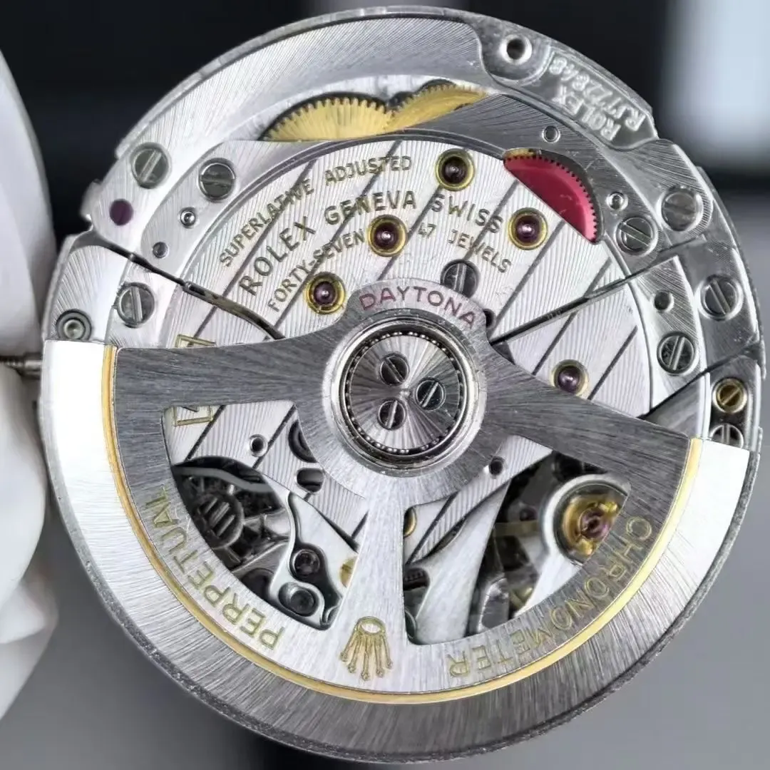 UFO厂迪通拿无卡度4131机芯测评：2000块溢价值不值？