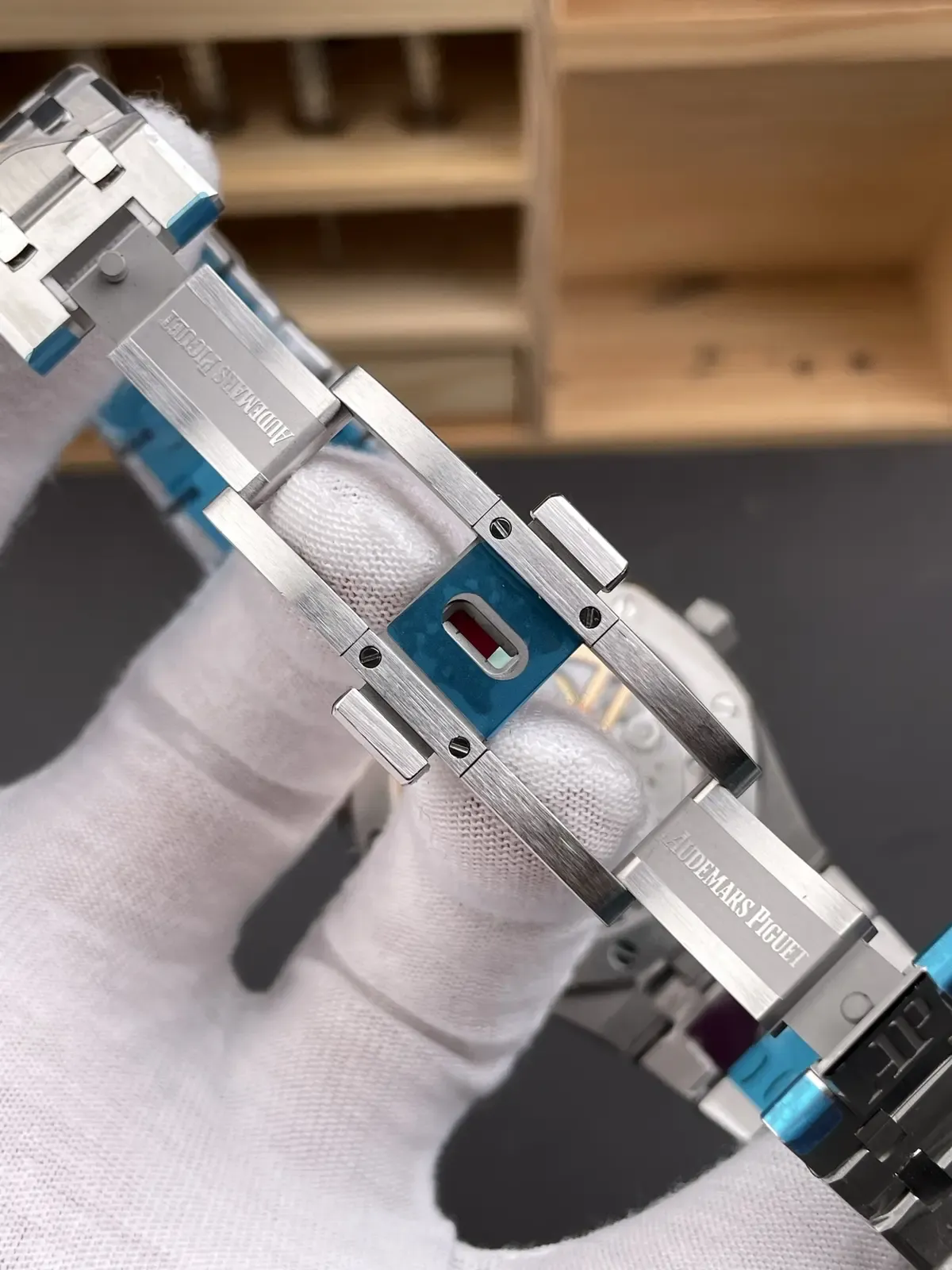 爱彼15510复刻表哪个厂最好？DDF版本深度实测揭秘