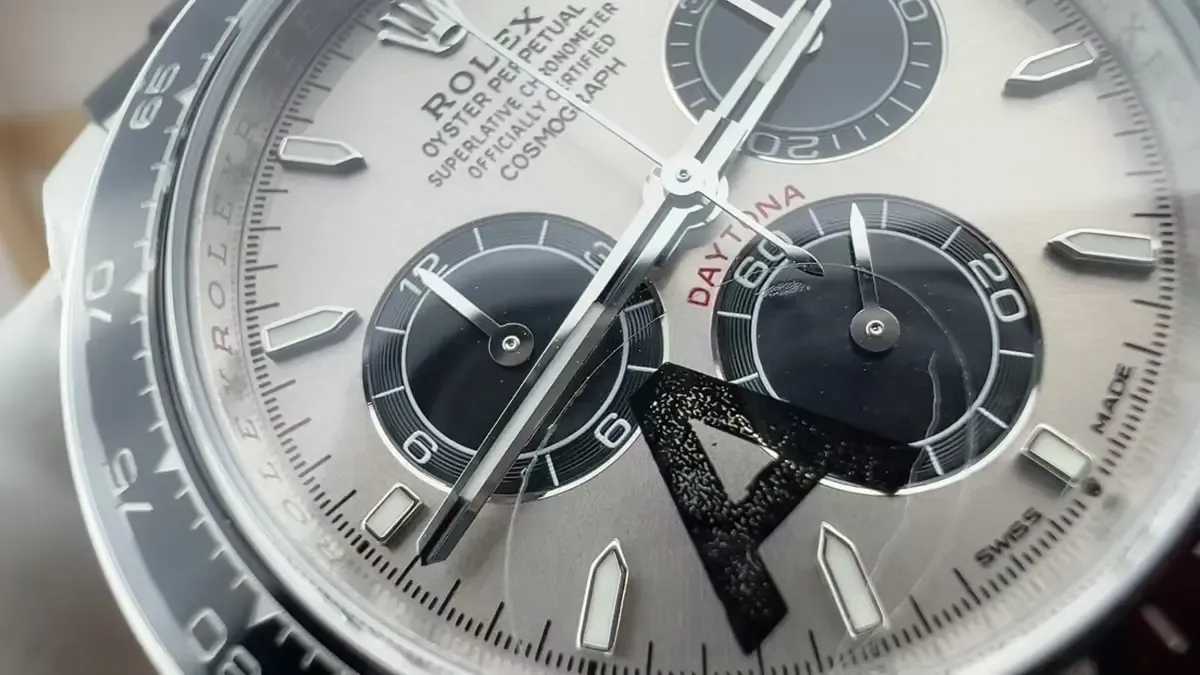 VS厂灰熊迪通拿4130和4131怎么选？2025最新全面对比评测