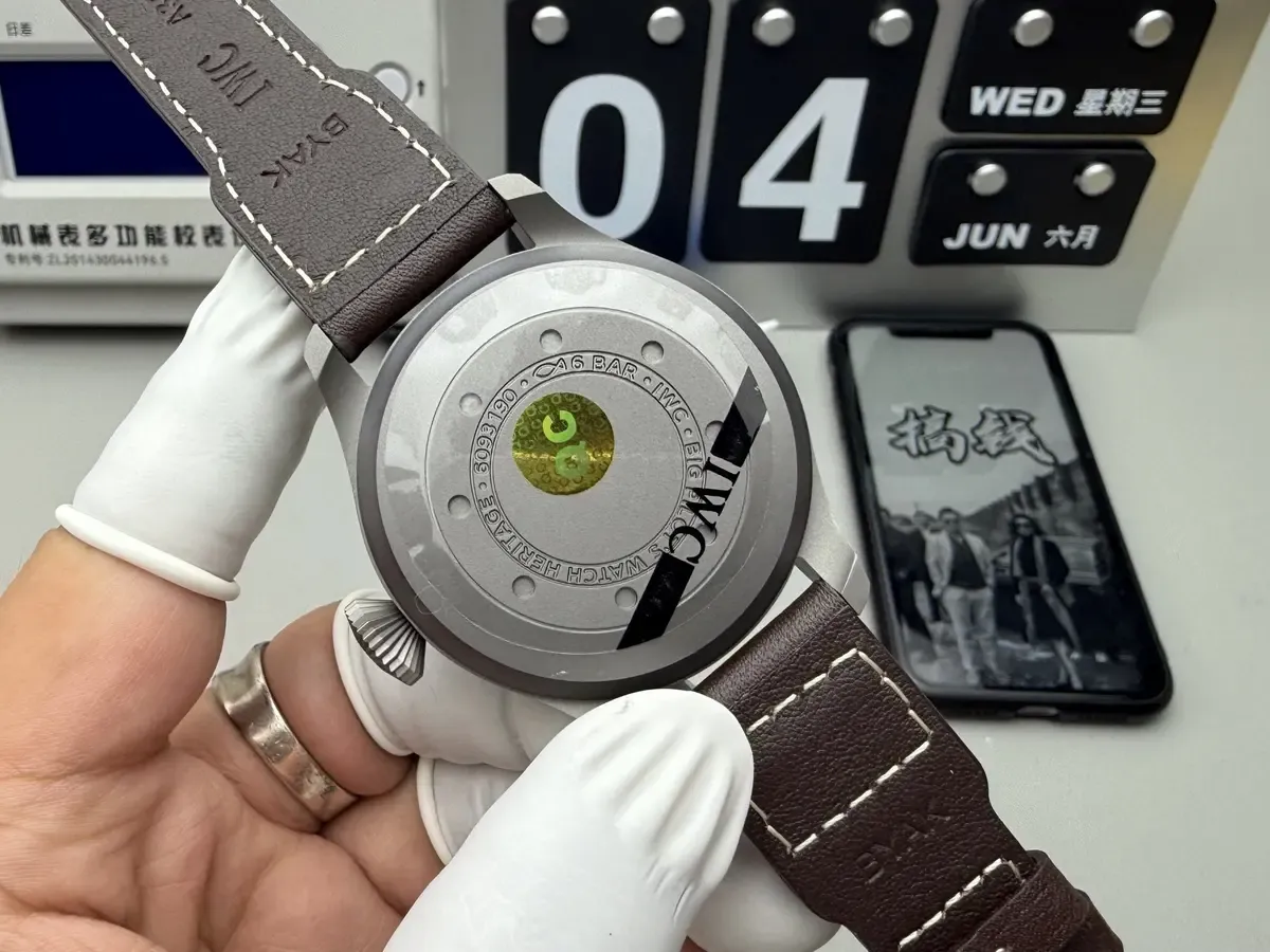 ZF厂万国大飞IW501004钛壳大飞评测：天花板的细节魅力！