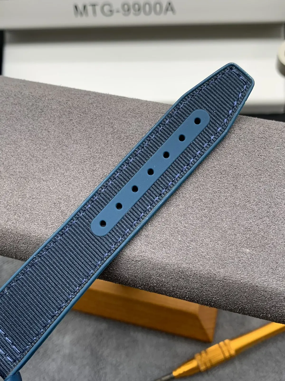 M+厂万国劳伦斯特别版V2对比正品，还原度差距有多大？