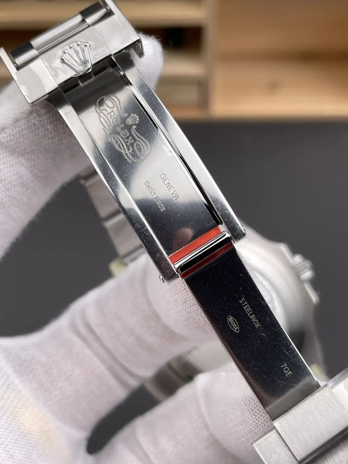 VS厂劳力士单红鬼王M126600质量做工细节如何？