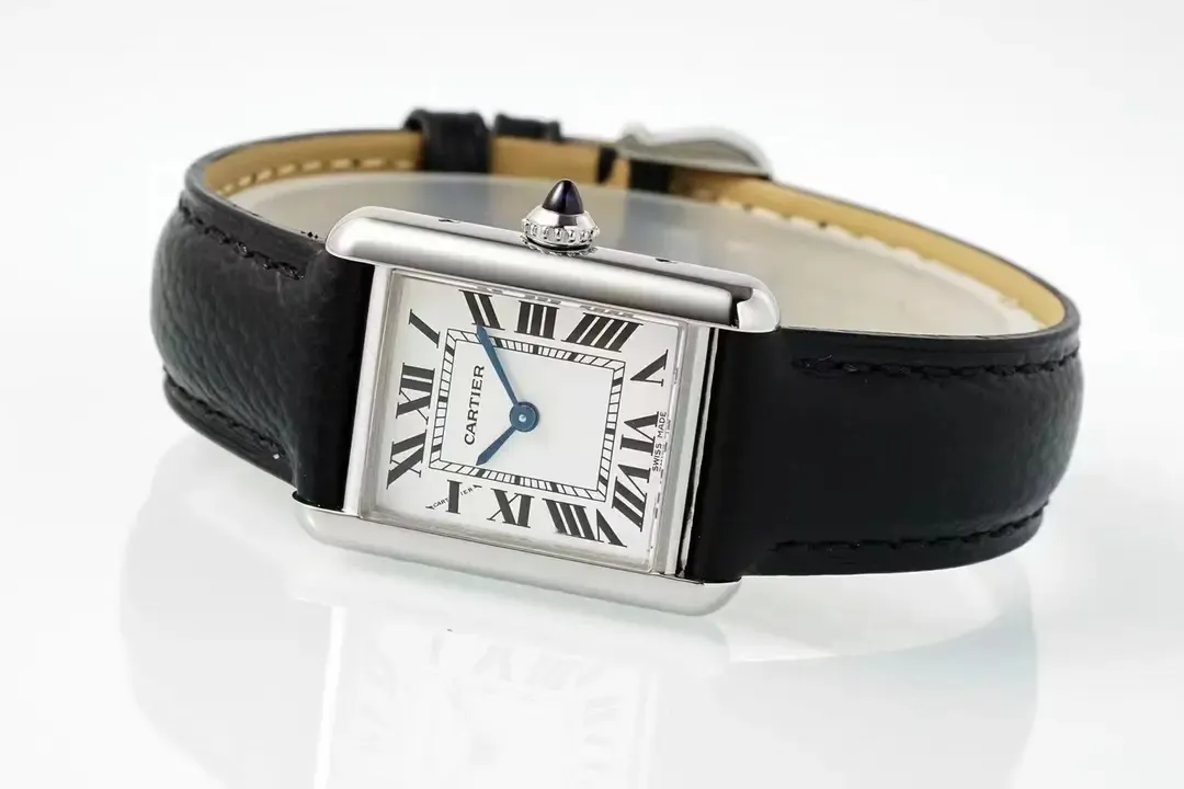 AF厂卡地亚TANK MUST对比K11厂：哪个更值得买？