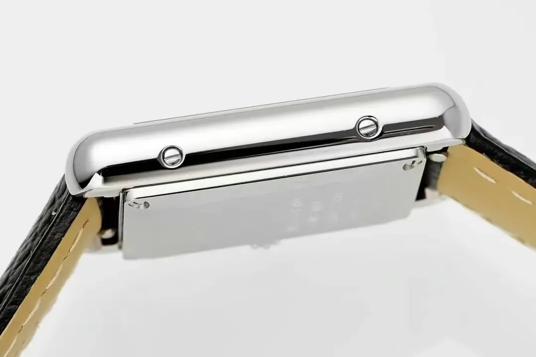 AF厂卡地亚TANK MUST对比K11厂：哪个更值得买？