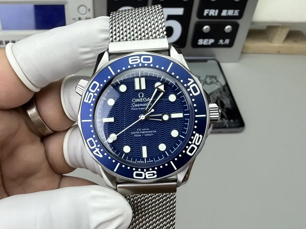 VS厂欧米茄海马007邦德六十周年特别款，做工细节好不好？