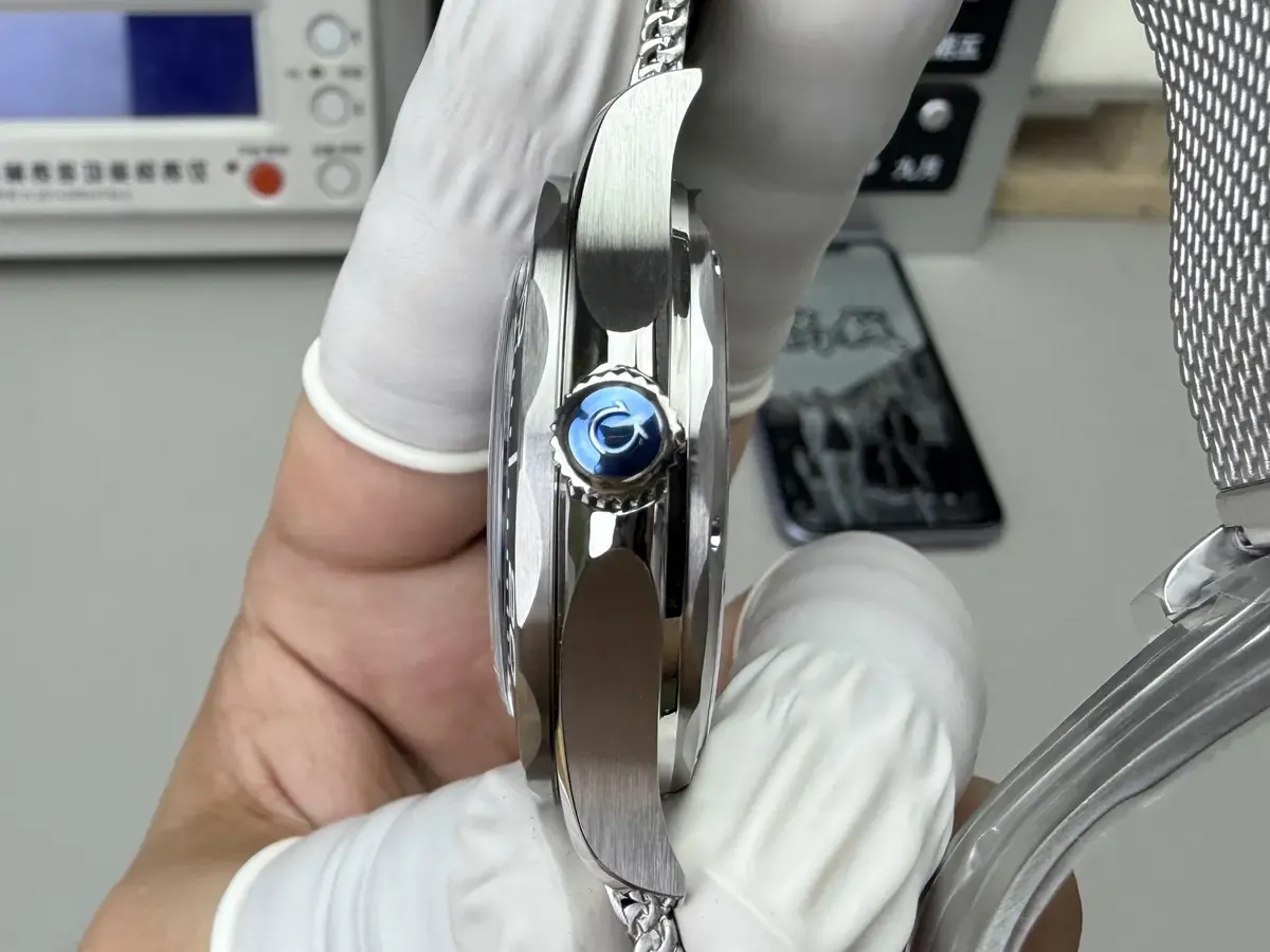 VS厂欧米茄海马007邦德六十周年特别款，做工细节好不好？