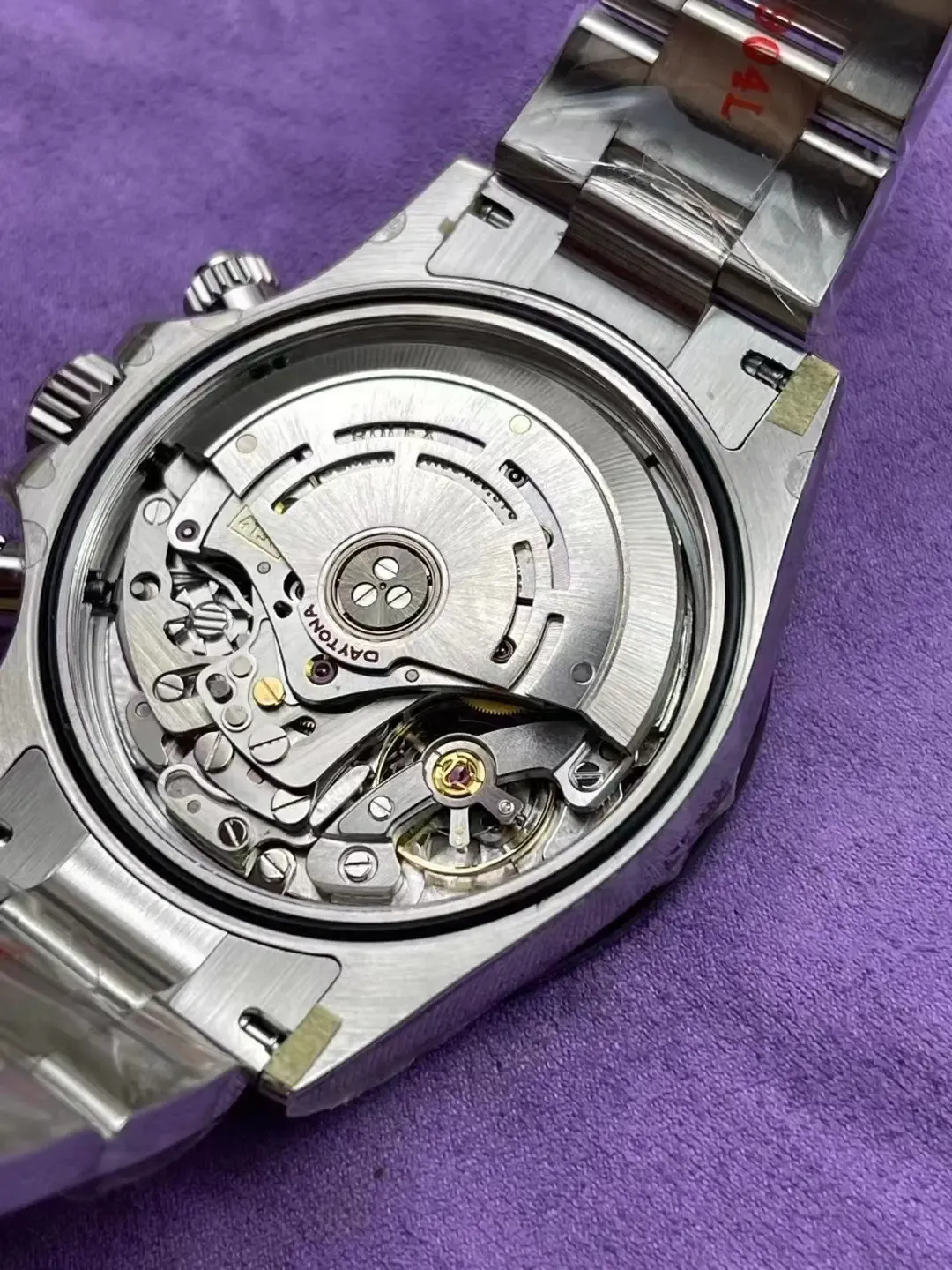 C厂V3熊猫迪对比APS厂：劳力士迪通拿的细节对决