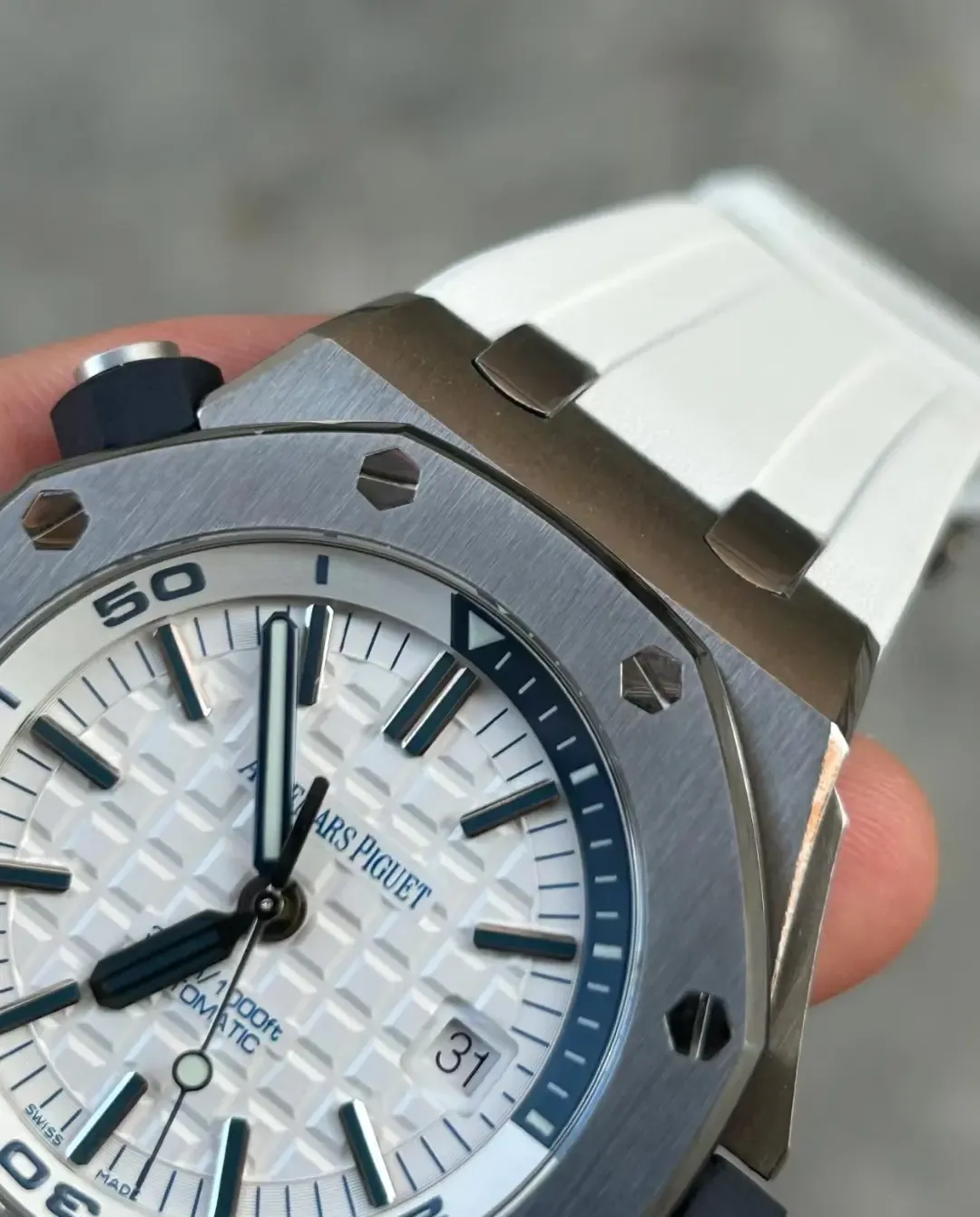 APS厂爱彼15710四分之一蓝评测：3120一体机芯值得买吗