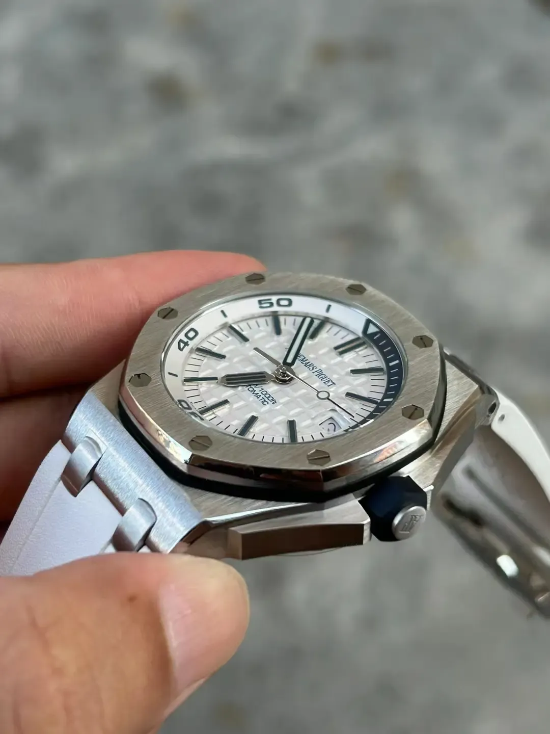 APS厂爱彼15710四分之一蓝评测：3120一体机芯值得买吗