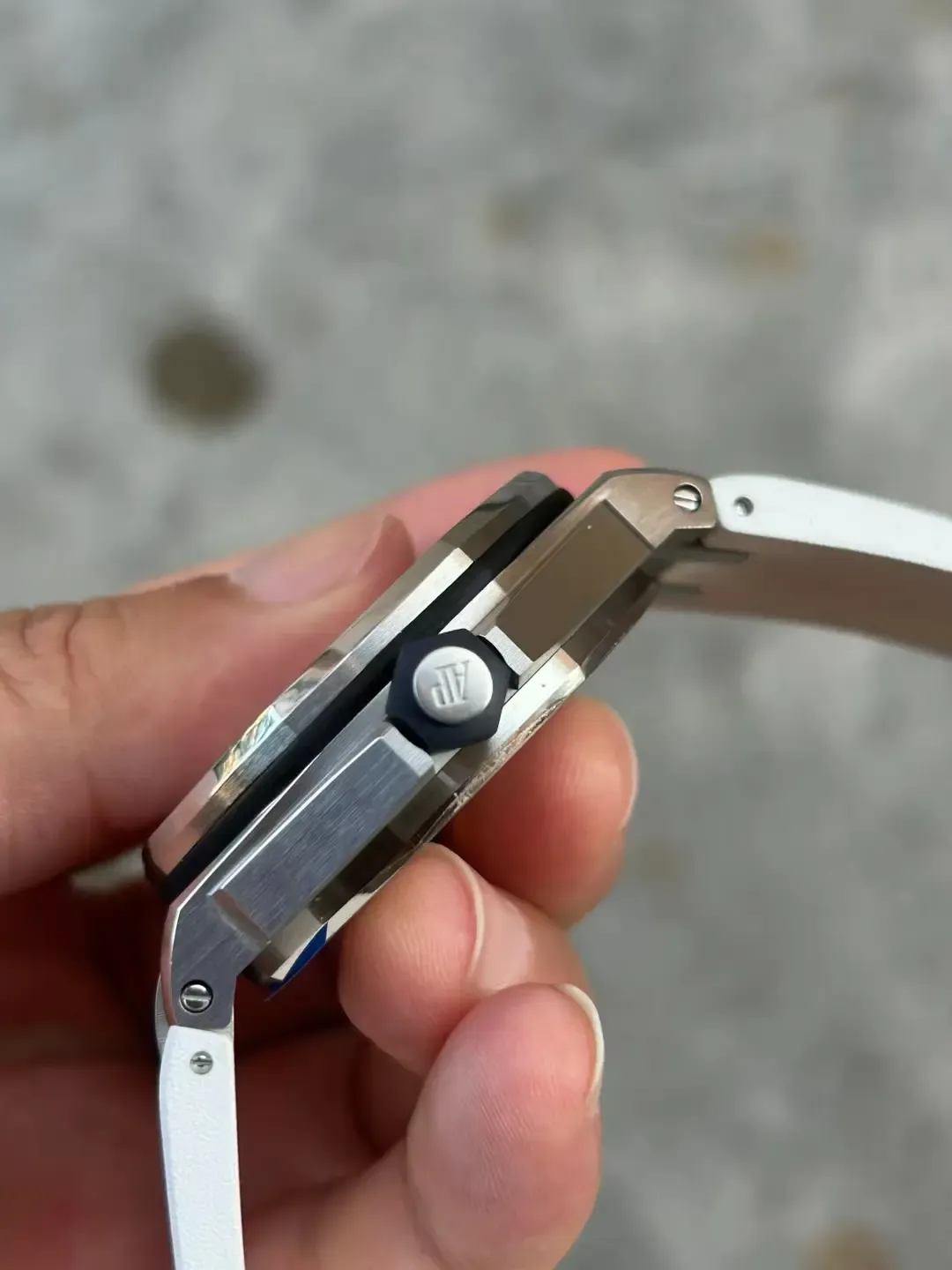 APS厂爱彼15710四分之一蓝评测：3120一体机芯值得买吗