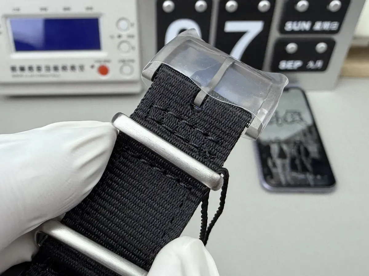 V7厂万国TOPGUN海军空战部队IW326906细节全解析