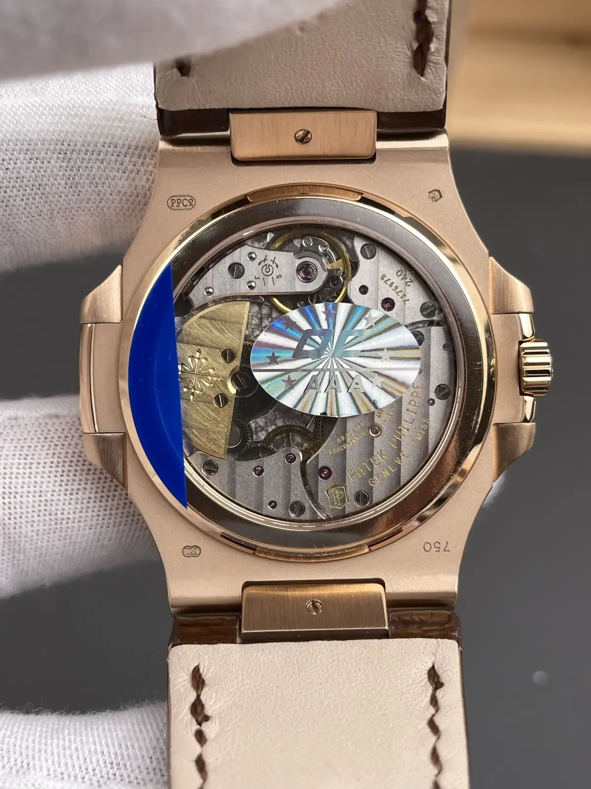 PPF厂百达翡丽鹦鹉螺5712R评测：240一体机芯细节全解析