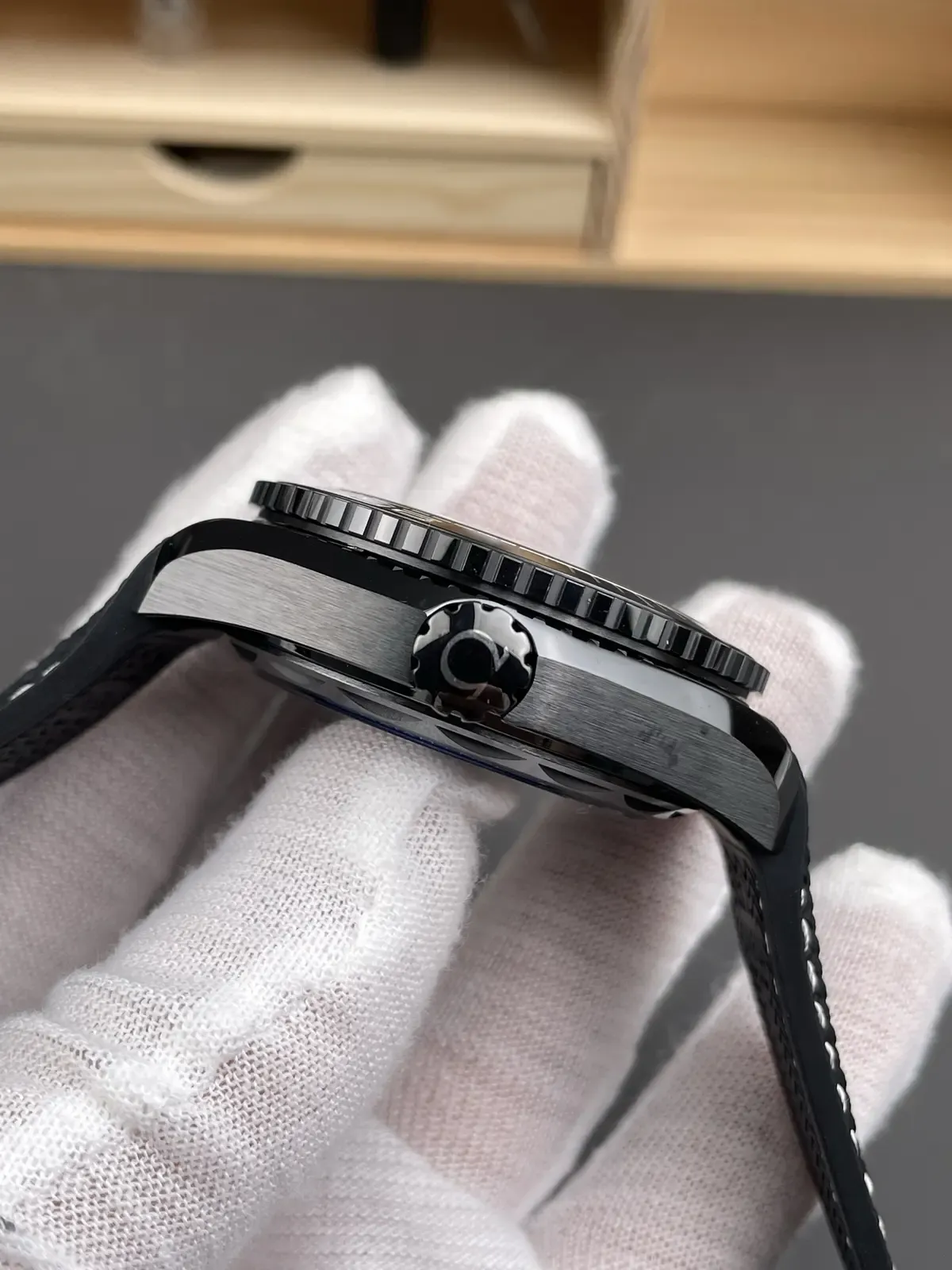 VS厂欧米茄深海之黑：如何做到与正品互换？细节大公开