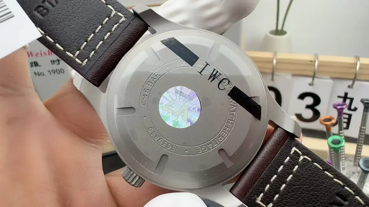 V7万国马克18钛金属做工细节值不值得买？一篇看懂！