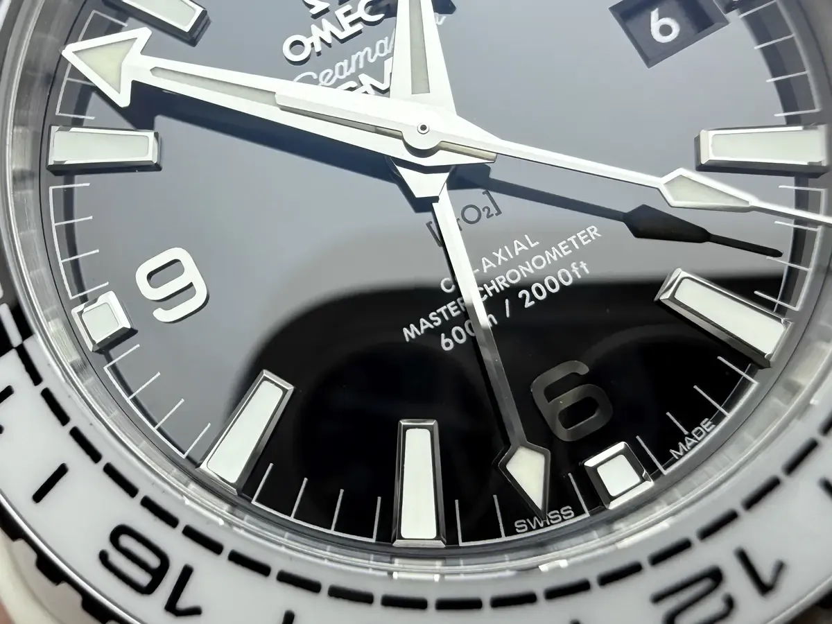 VS欧米茄海马600GMT太极圈，新手鉴别手册