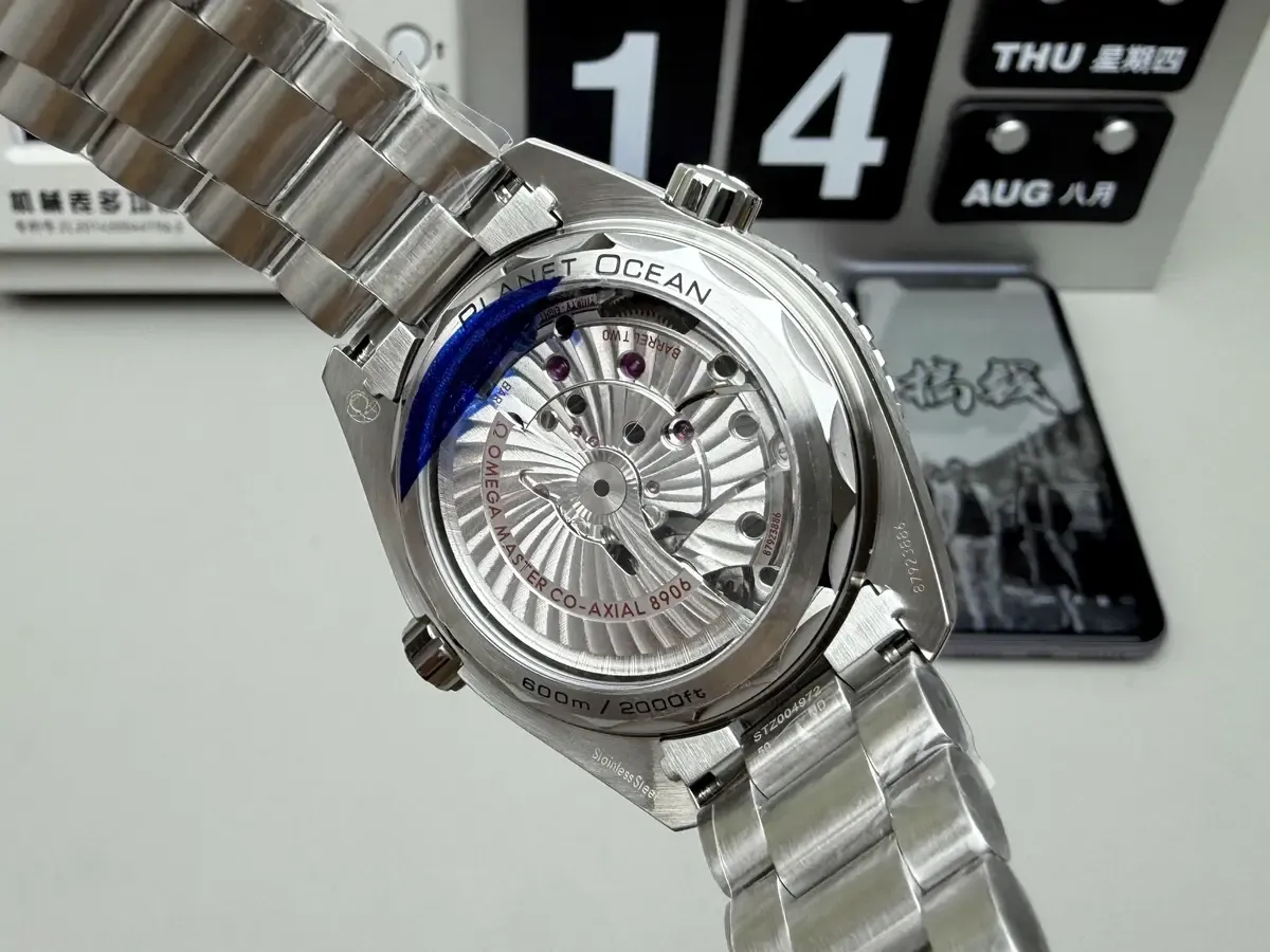 VS欧米茄海马600GMT太极圈，新手鉴别手册