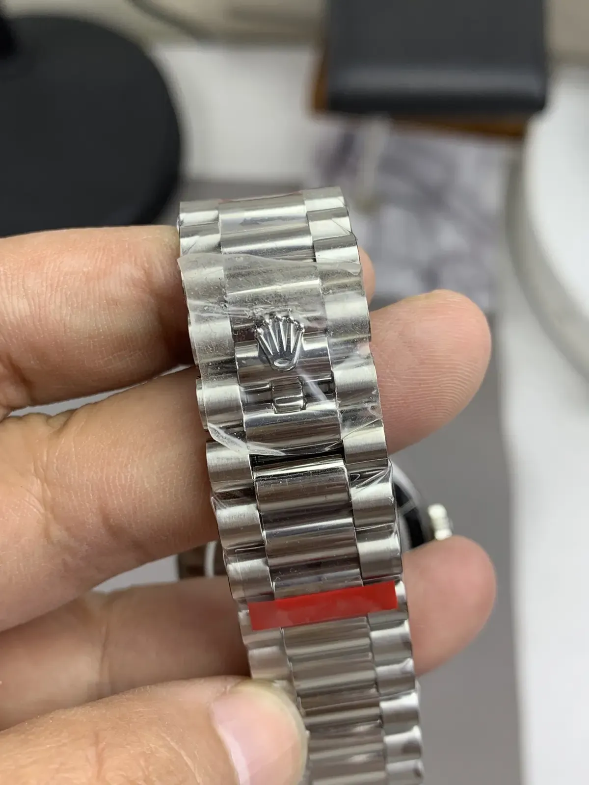 3255一体机芯+配重表头！VS这款DD星期日历型到底贵在哪？