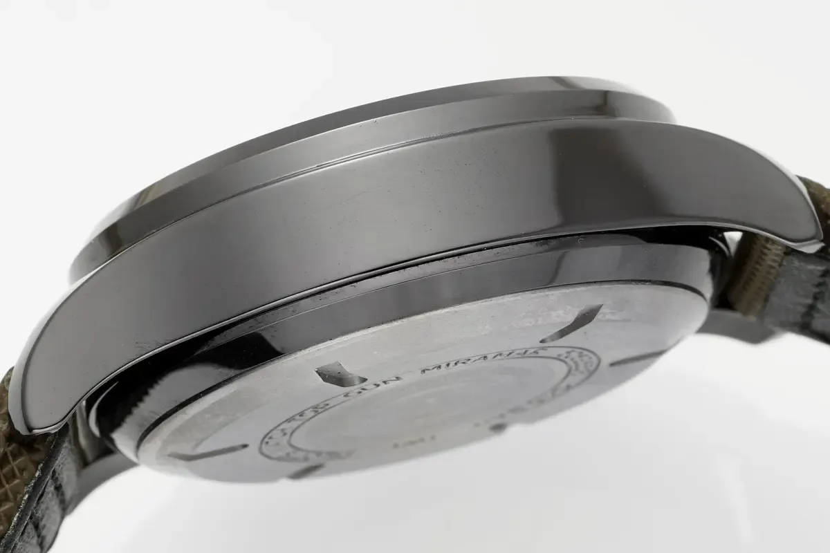 陶瓷+钛金属，APS厂万国飞行员计时做工有多强？