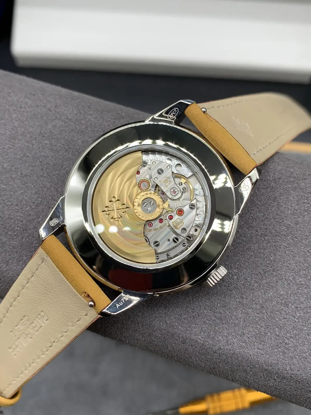 ZF厂百达翡丽5226G复刻实测：原厂级工艺1:1还原