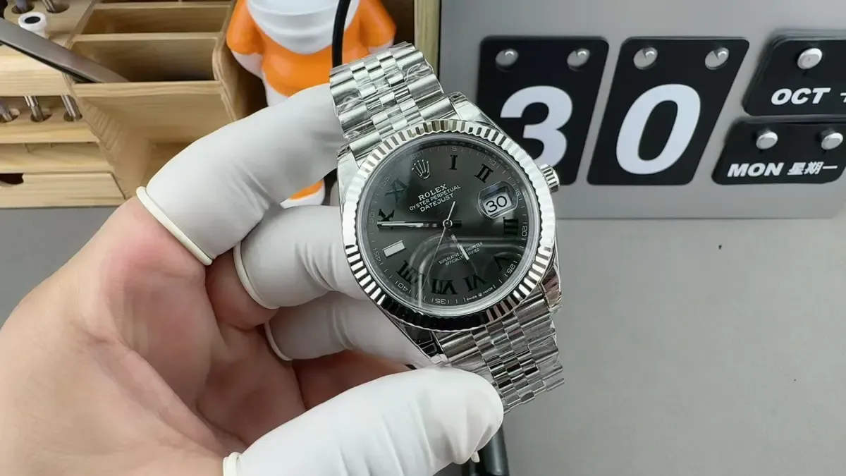 VS厂劳力士日志绿萝质量全解析：一眼假吗？