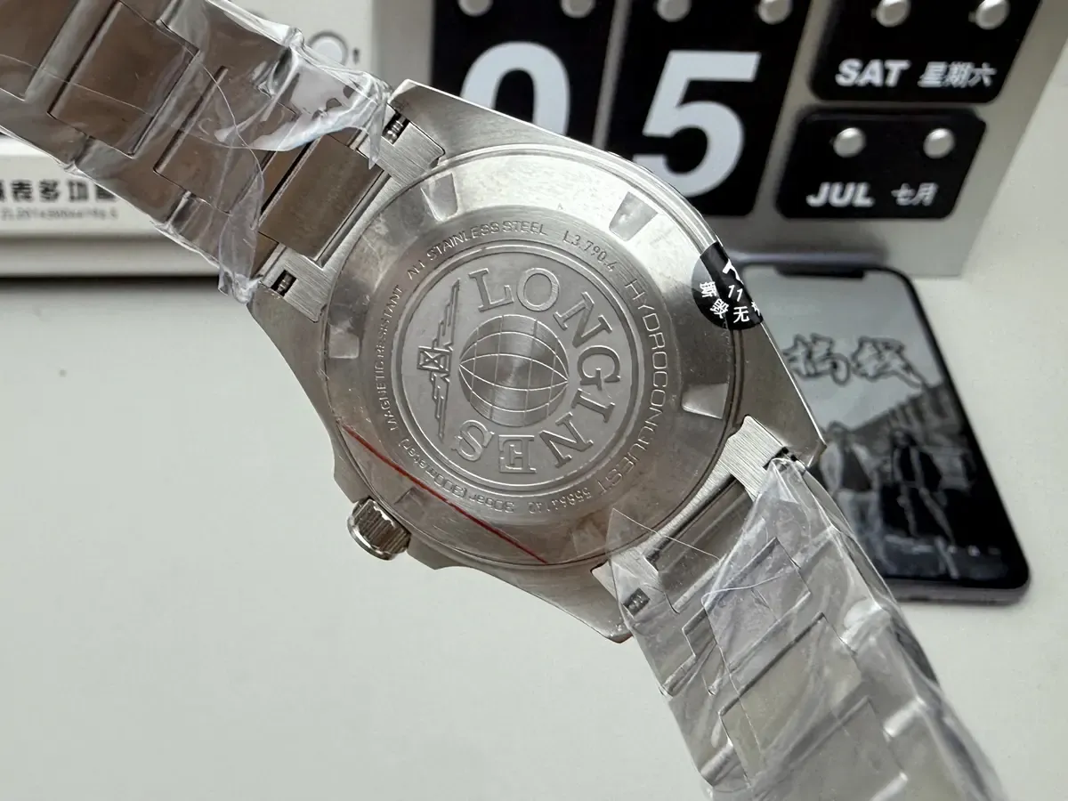 一文看懂AF厂浪琴康卡斯GMT蓝陶版功能、外观、机芯细节