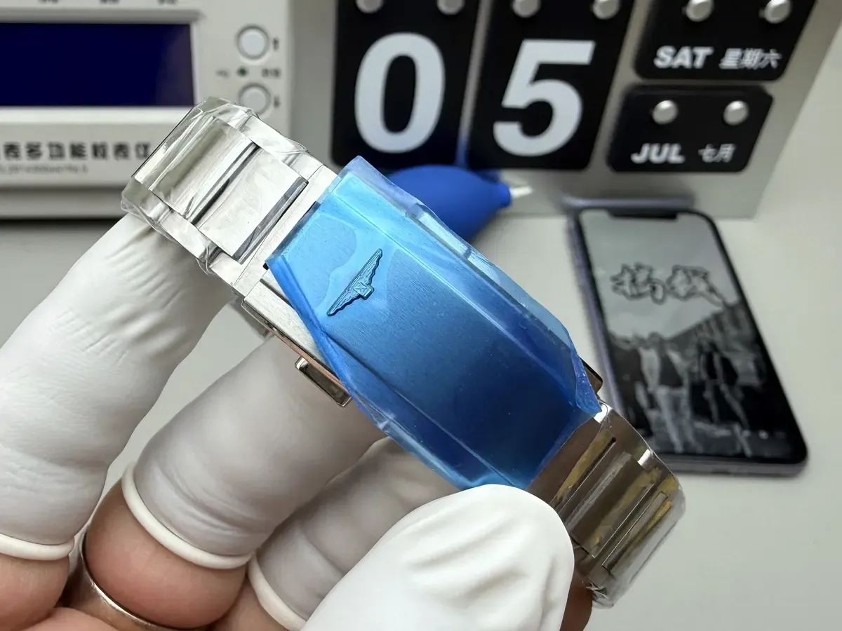 一文看懂AF厂浪琴康卡斯GMT蓝陶版功能、外观、机芯细节