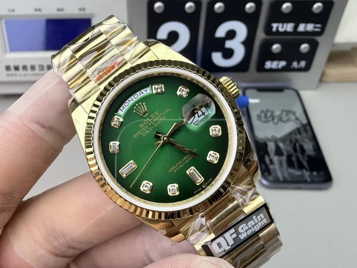 QF厂劳力士烟熏绿DD36mm评测：158克配重还原正品手感