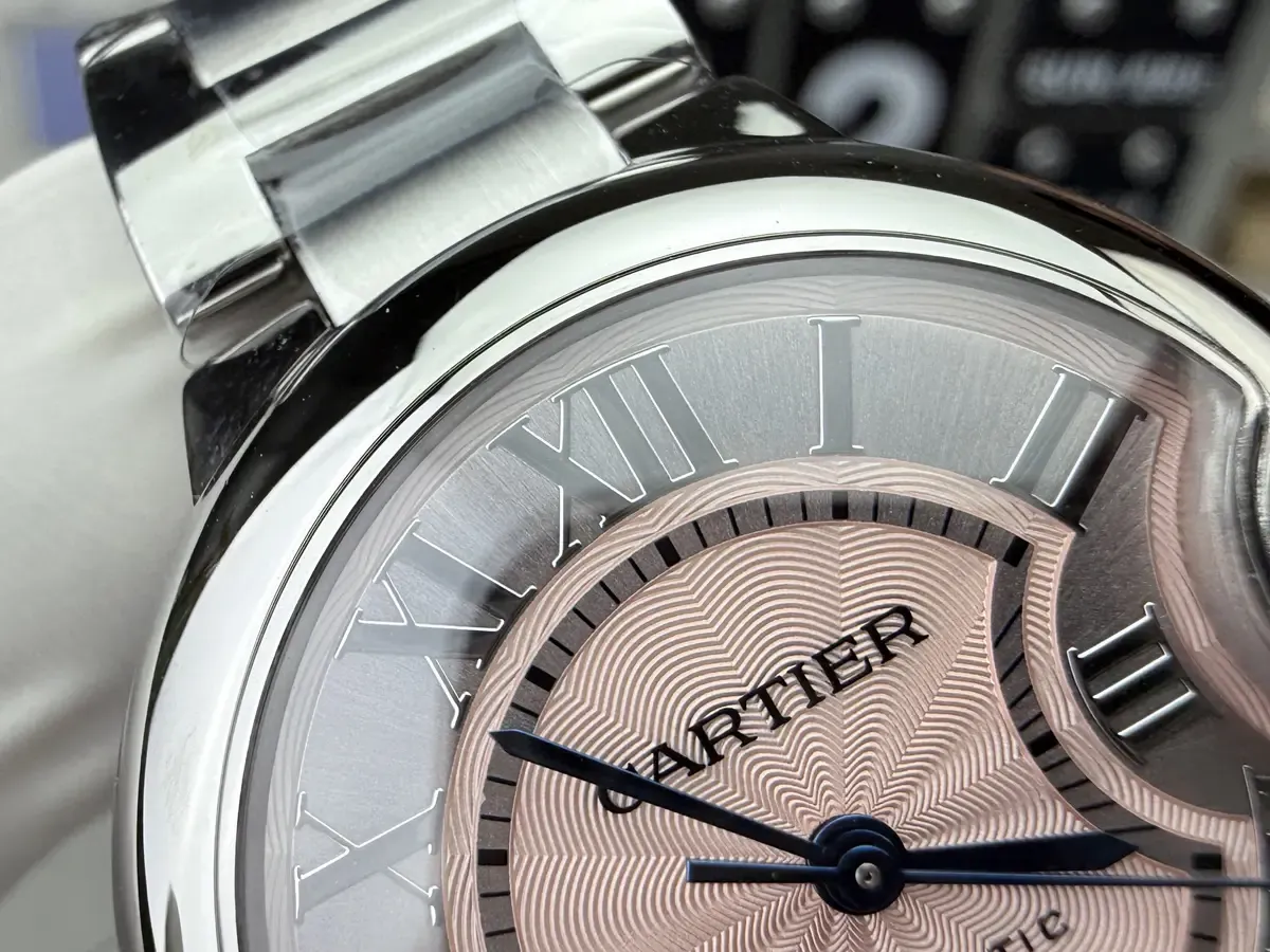 女生买表攻略：卡地亚粉气球33mm为何看不到鱼眼？