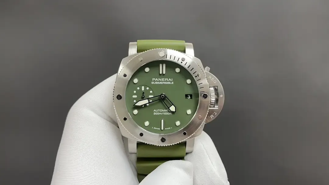 VS厂沛纳海1055复刻腕表：军绿色的个性与硬朗