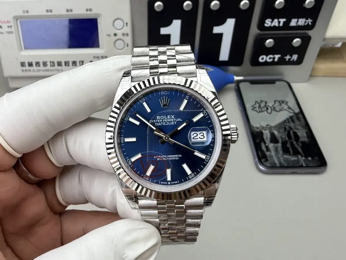 白金圈终于对味！VS厂劳力士日志V2对比原装差距有多大