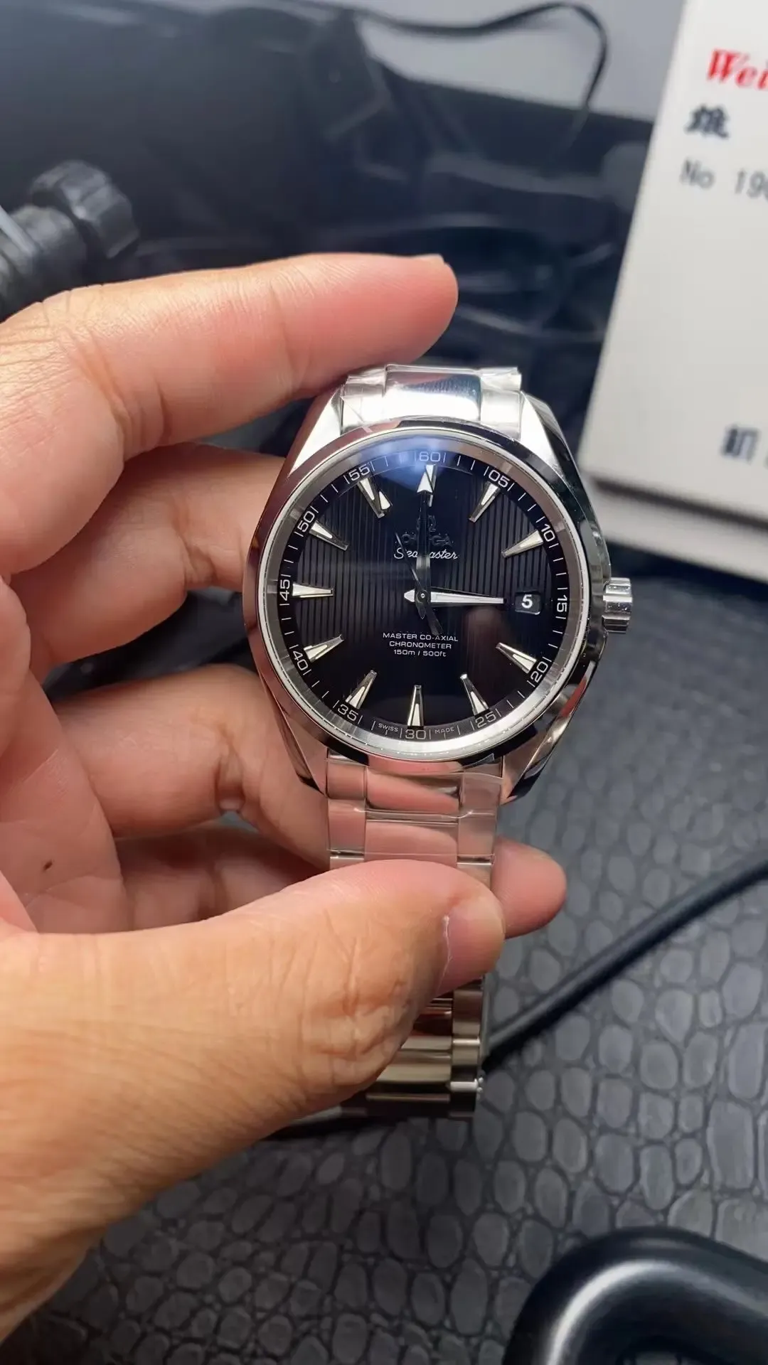 VS厂欧米茄海马150柚木黑真假对比，做工细节全面解析