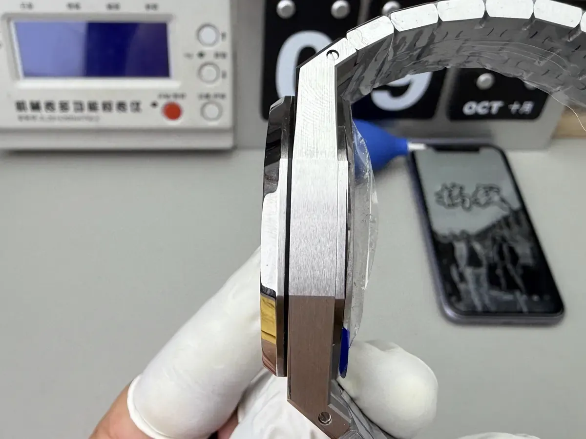 玩家必看：APS爱彼 26331白熊猫与正品对比五大关键点