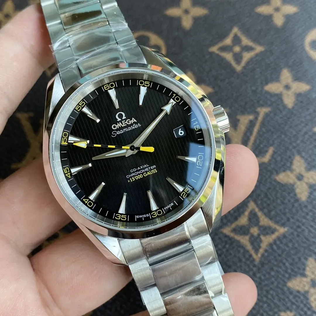 VS厂欧米茄大黄蜂8508机芯拆解：复刻表中的“真表体验”