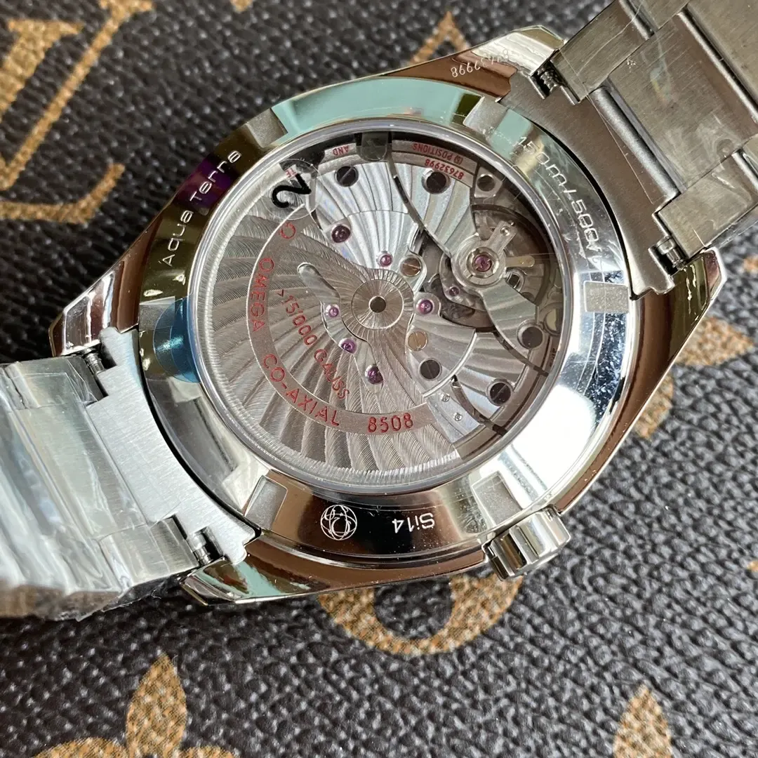 VS厂欧米茄大黄蜂8508机芯拆解：复刻表中的“真表体验”