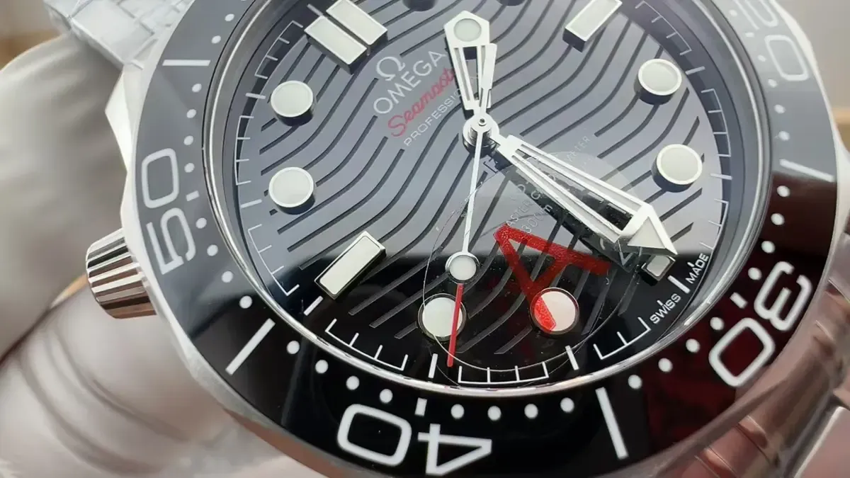 VS厂海马300米V4对比正品差距多大？深度拆解评测