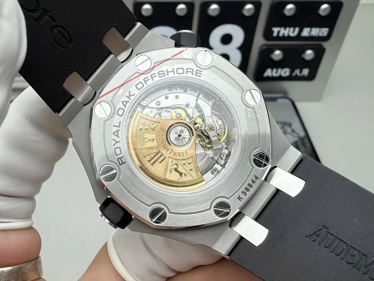 APS厂爱彼15710值得买吗？3120一体机芯全面评测