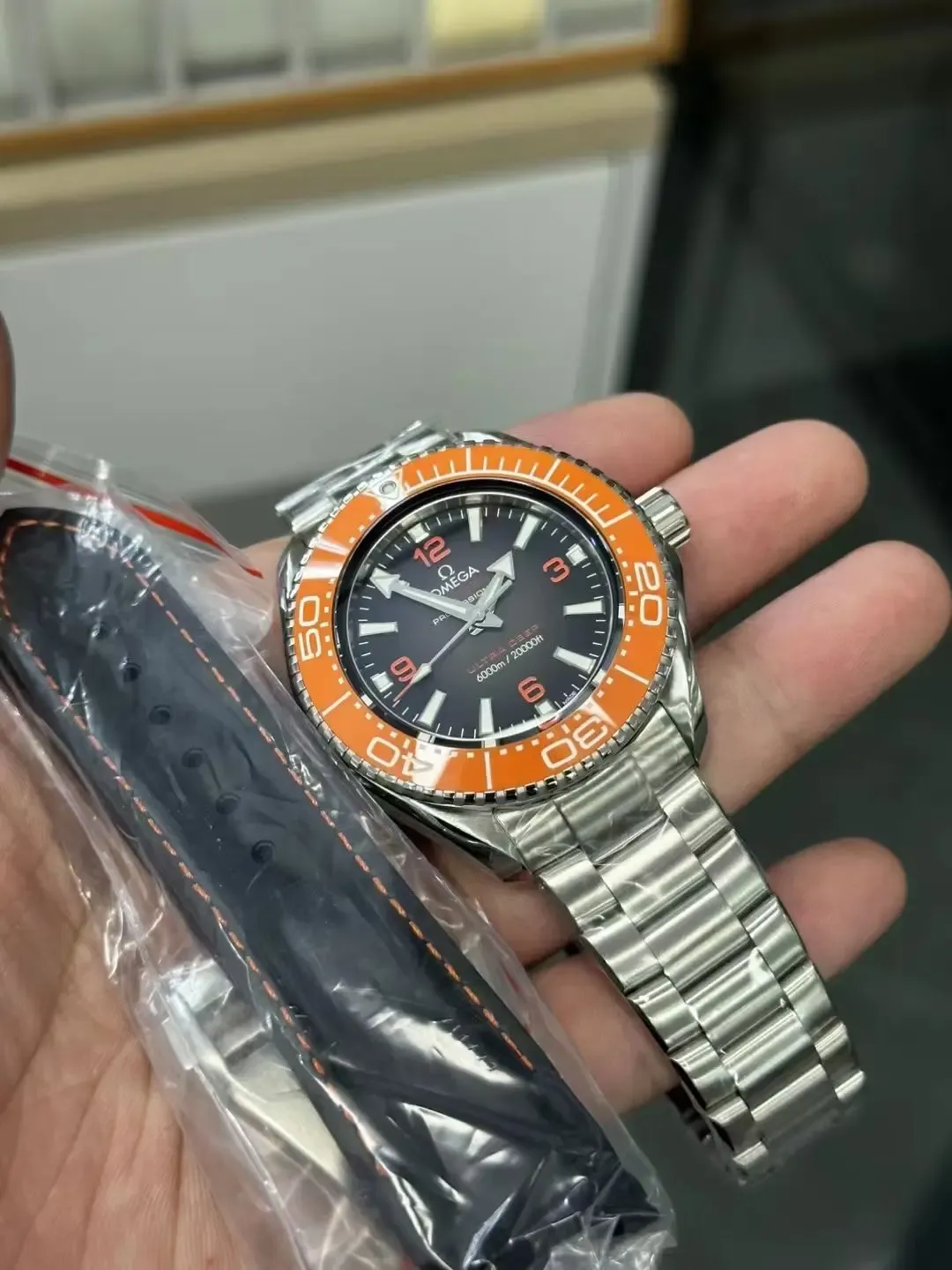 VS厂欧米茄海马橙圈海王深度评测：还原度有多高？