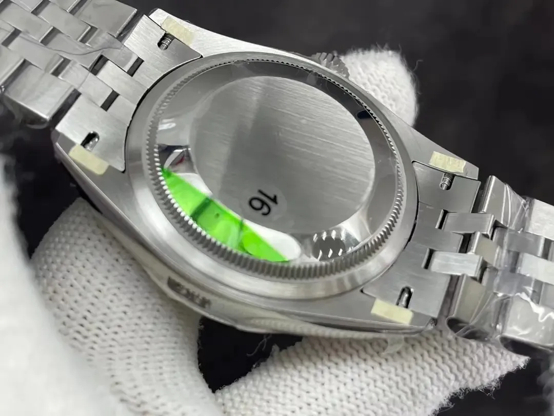 VS厂劳力士日志36mm与正品的差距大不大？