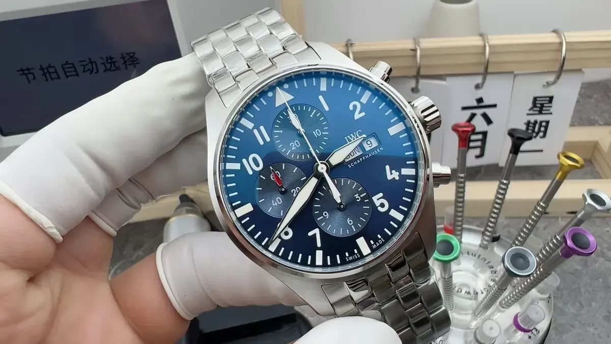 从外观到机芯，深度评测ZF厂万国飞计小王子