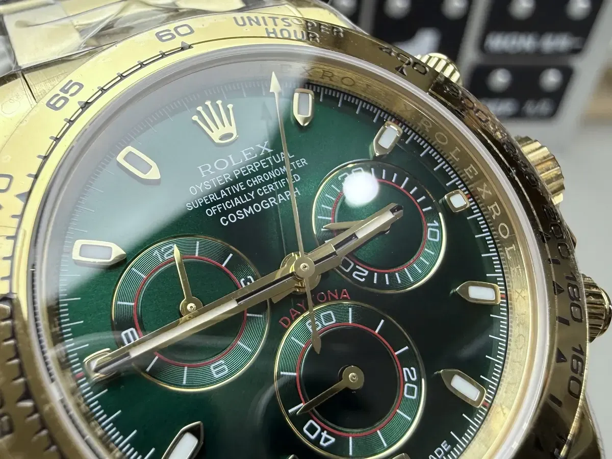 C厂劳力士绿金迪：如何避免掉色问题