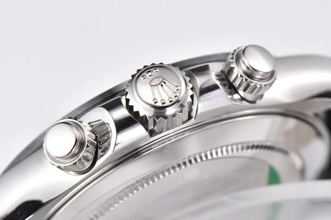 C厂劳力士灰胶迪通拿，如何辨别4130机芯的真伪