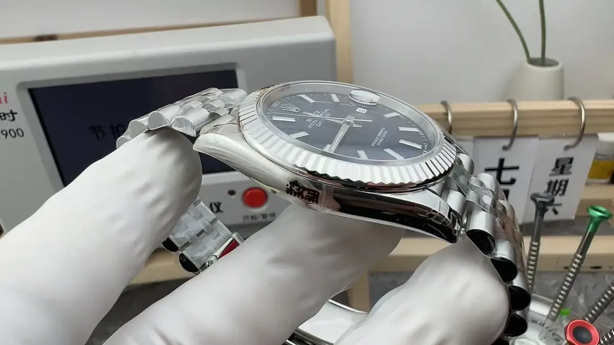 VS厂劳力士日志41mm格子纹：做工细节与上手效果