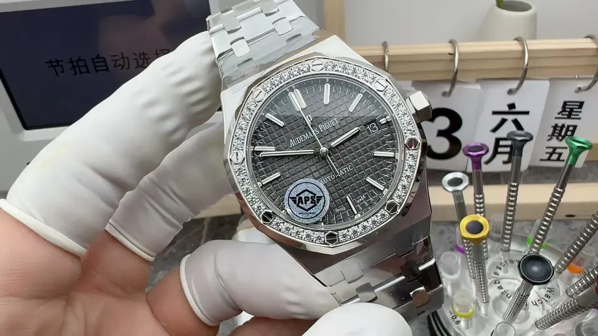 APS厂爱彼15451女款和小厂区别在哪？别再被坑了