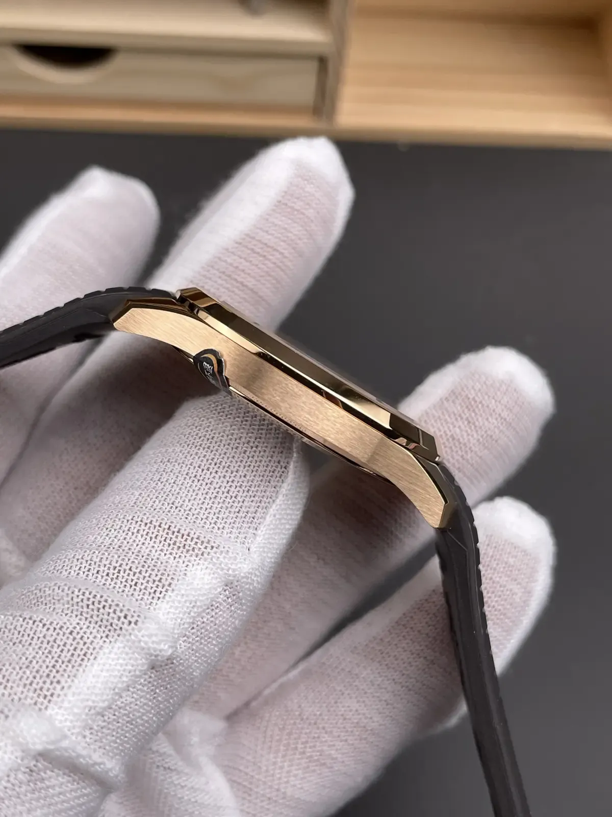 3K厂手雷5167R玫瑰金壳，如何分辨最高版本？