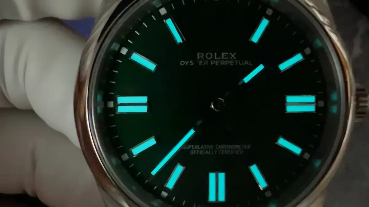 买日志型复刻别踩坑！教你一眼识别VS厂恒动真假