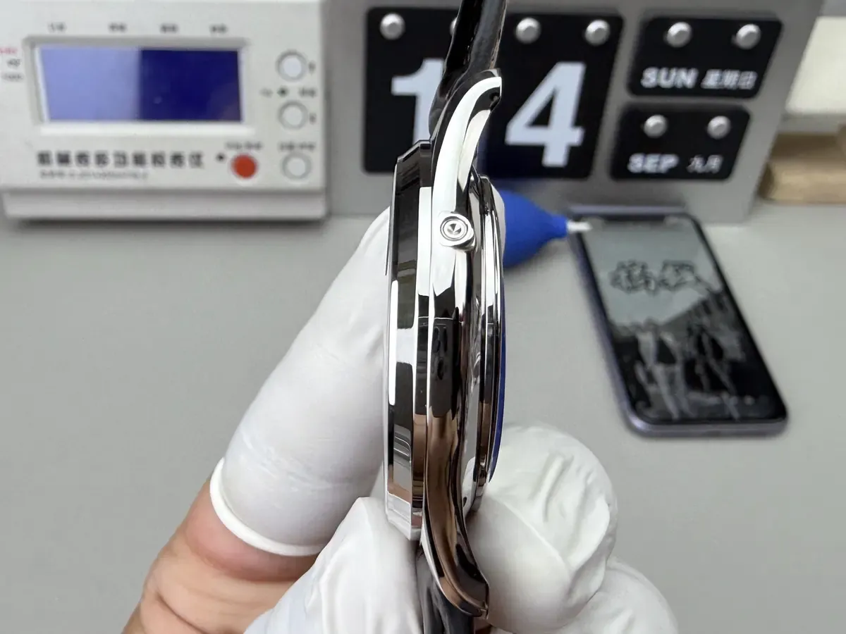 APS积家月相大师真假对比，这几个细节一眼辨真伪