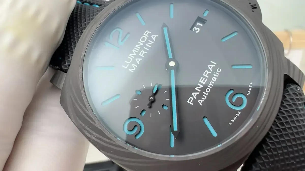 碳纤维复刻天花板！VS厂沛纳海1661机芯/重量/夜光全解析